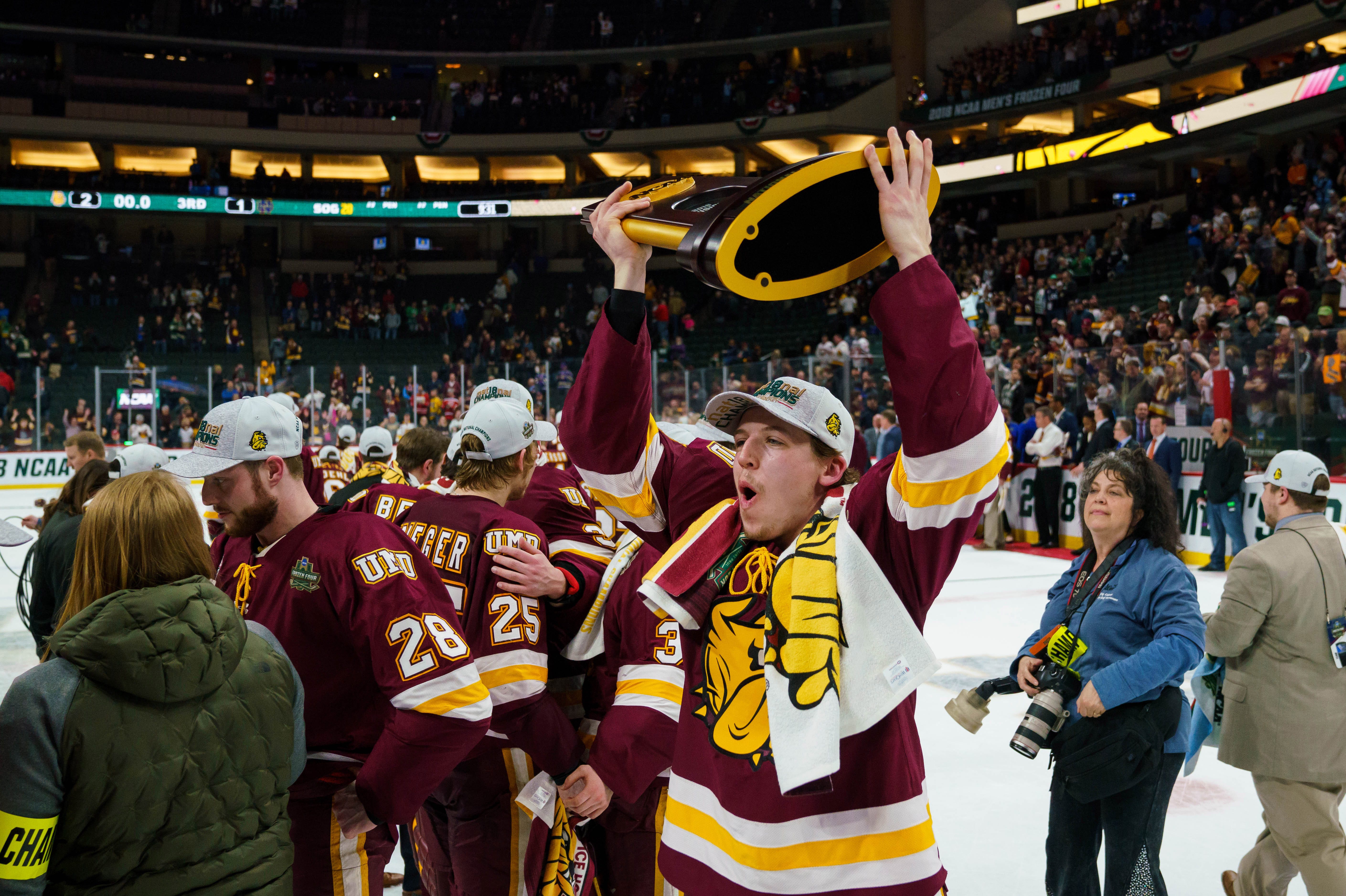 ncaa men's hockey champions